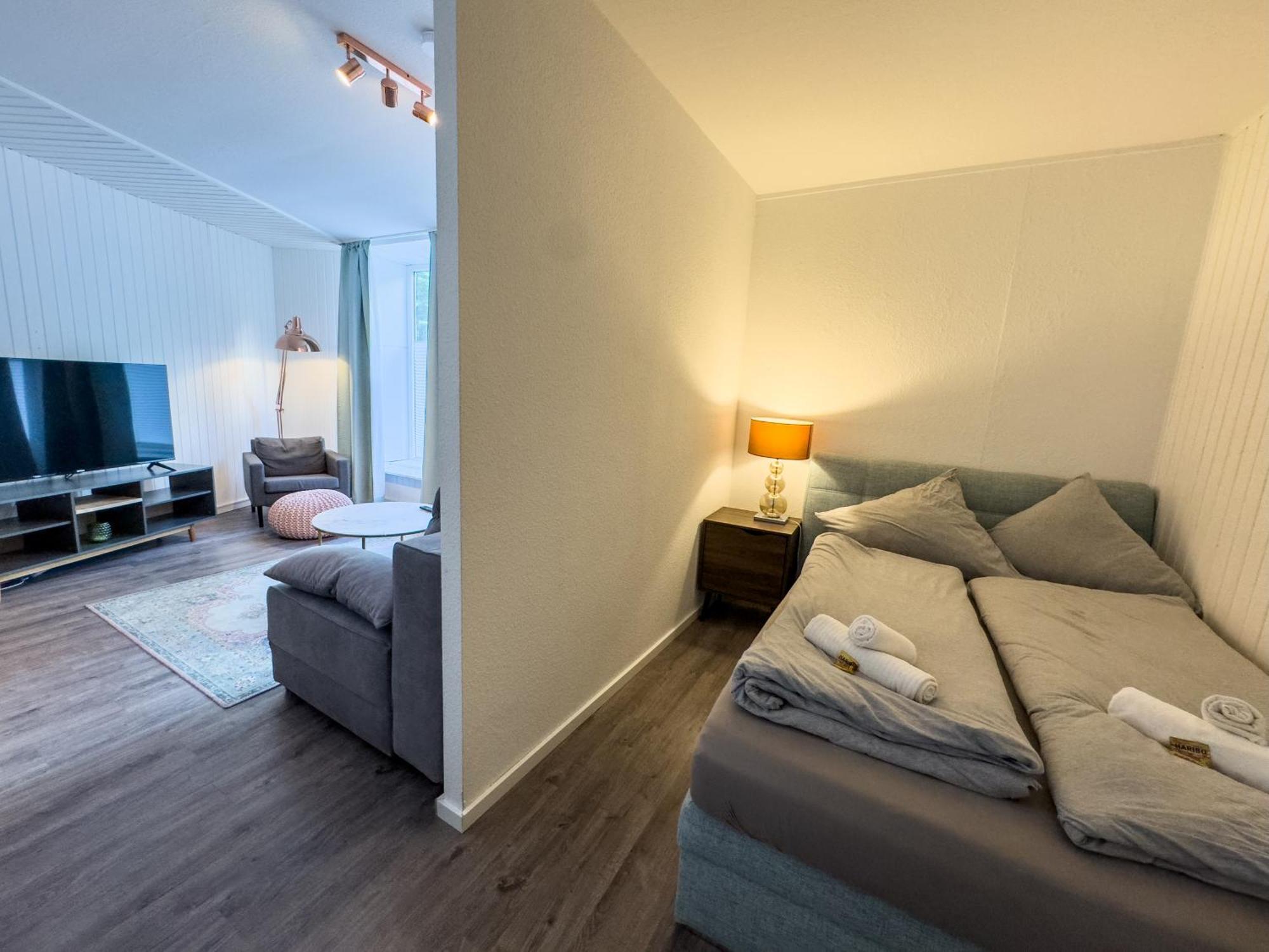 Schoene Wohnung Fuer 4 Gaeste An Der Eilenriede Mit Kostenlosen Parkplaetzen Hannover Luaran gambar